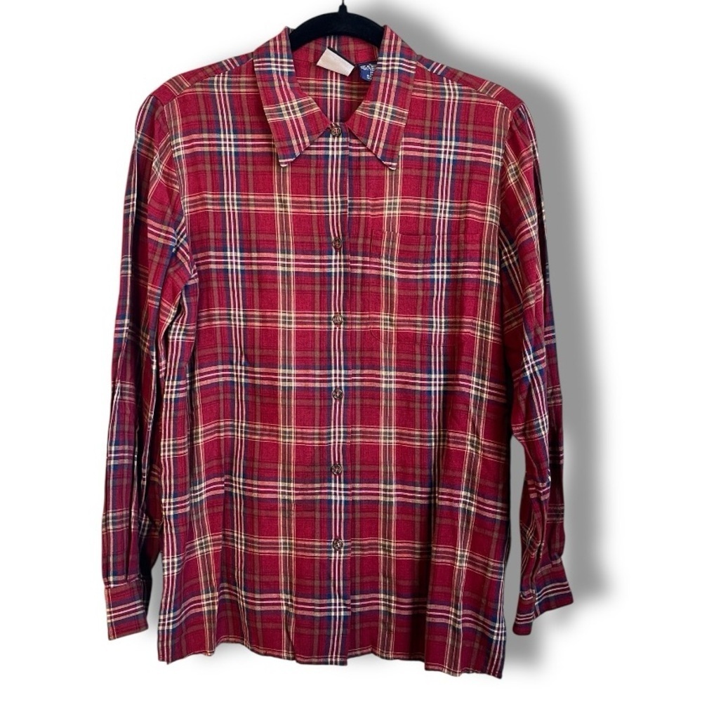 Vintage Lizsport Red plaid button down long sleeve  collared blouse EUC